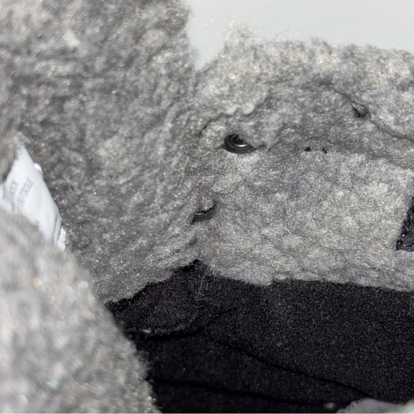 All in Motion Men Waterproof Winter Boots Black US Size 12 New with Tags no box - Picture 8 of 10